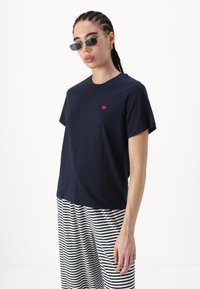 Gina Tricot SOFT TROUSERS - Donji dijelovi trenirke - navy/white
