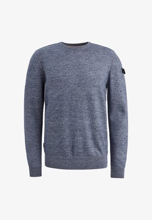 Sininen heather-kudottu neulepusero, jossa on pyöreä pääntie, pitkät hihat ja ribbireunat hihansuissa ja helmassa. Vasemmassa hihassa on pieni musta label.