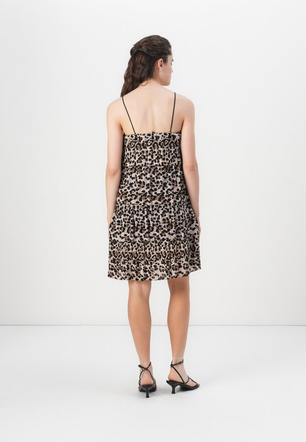 ONLSHEA DRESS - Day dress - humus2