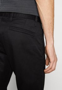 DOCKERS Chino - black
