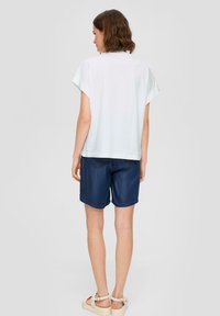 s.Oliver MIT KAPPÄRMELN - T-shirt print - weiß