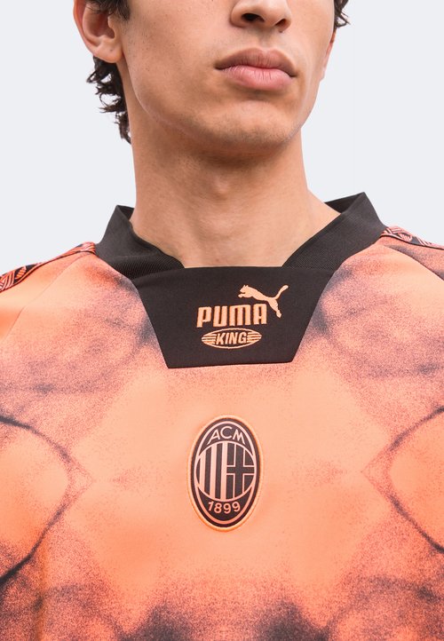 PUMA AC MILAN KING - Club wear - glowing red/flat dark gray — photo 6