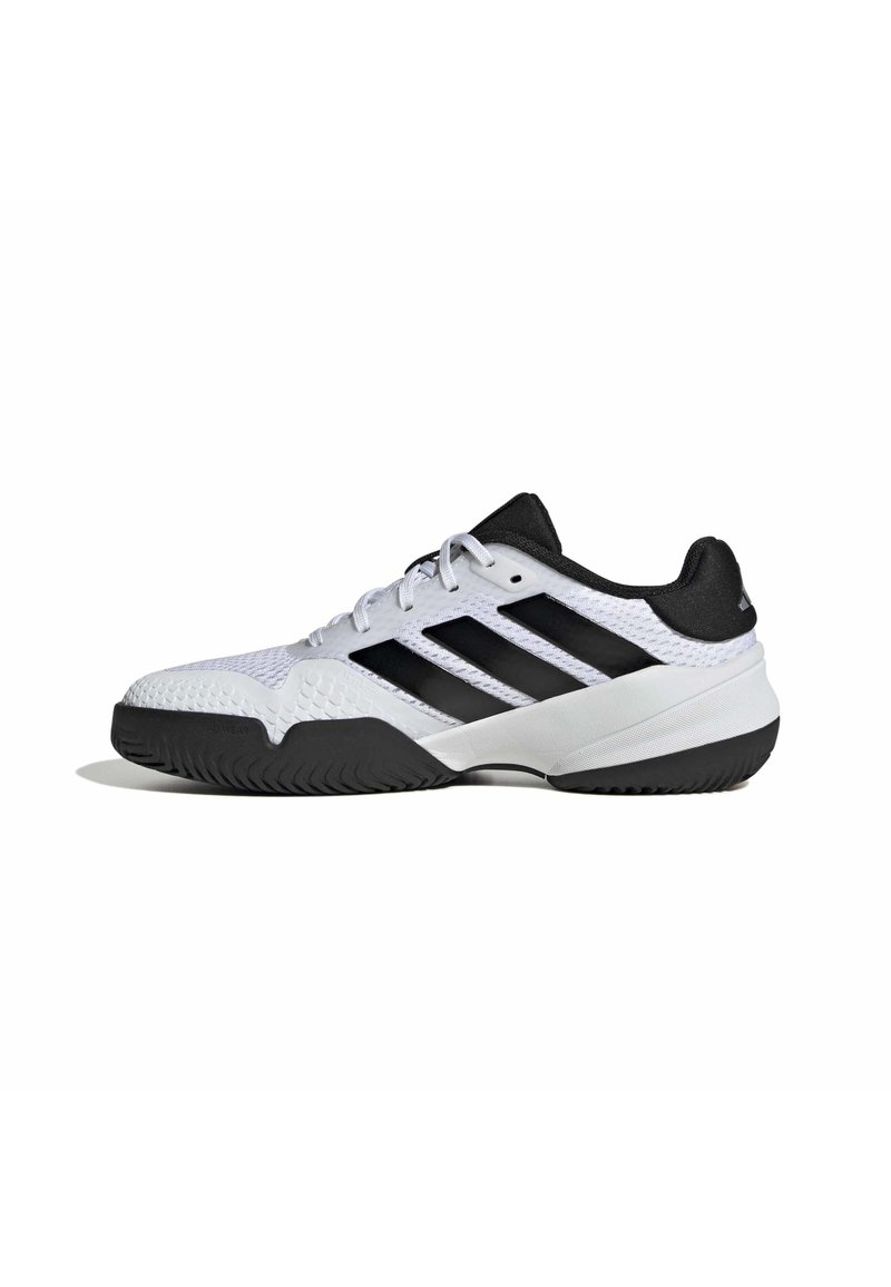 adidas Performance BARRICADE K UNISEX - Multicourt tennis shoes - ftwwht/ maroon/gretwo/white - Zalando