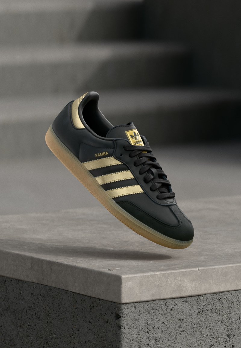 adidas Originals SAMBA OG core black/thermal chrome/black