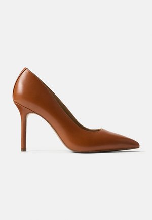 LINDELLA II LEATHER PUMP - Classic heels - lauren tan