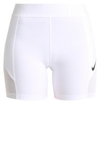 Pantalones cortos deportivos blancos hechos de material elástico, con una cinturilla ancha con logotipo en relieve y paneles laterales de malla para una mejor transpirabilidad.