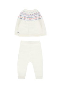 Crème kleurige gebreide trui en broek set. De trui heeft een geometrisch patroon met roze en blauwe accenten. Zachte textuur en geribde boorden.