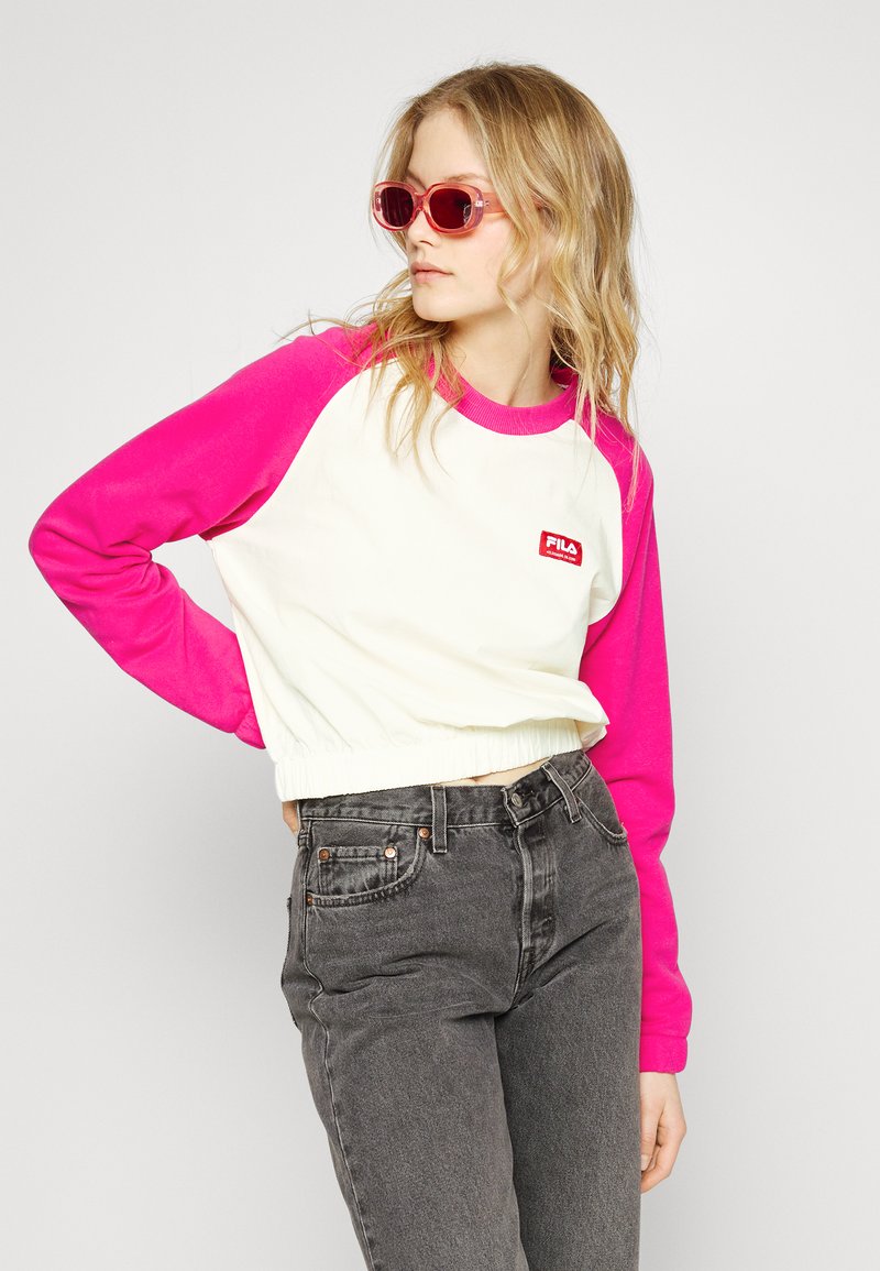Damen Sweatshirts | Fila TABOR RAGLAN CROPPED CREW NECK Sweatshirt sweet corn/pink peacock/weiß - ST34713 Damen Sweatshirts | Fila TABOR RAGLAN CROPPED CREW NECK Sweatshirt sweet corn/pink peacock/weiß - ST34713