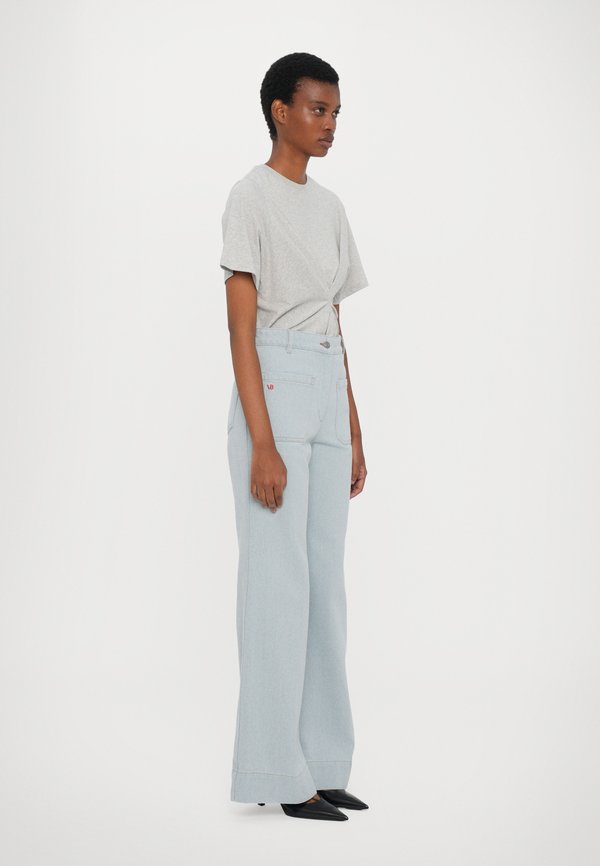 ALINA - Flared Jeans4