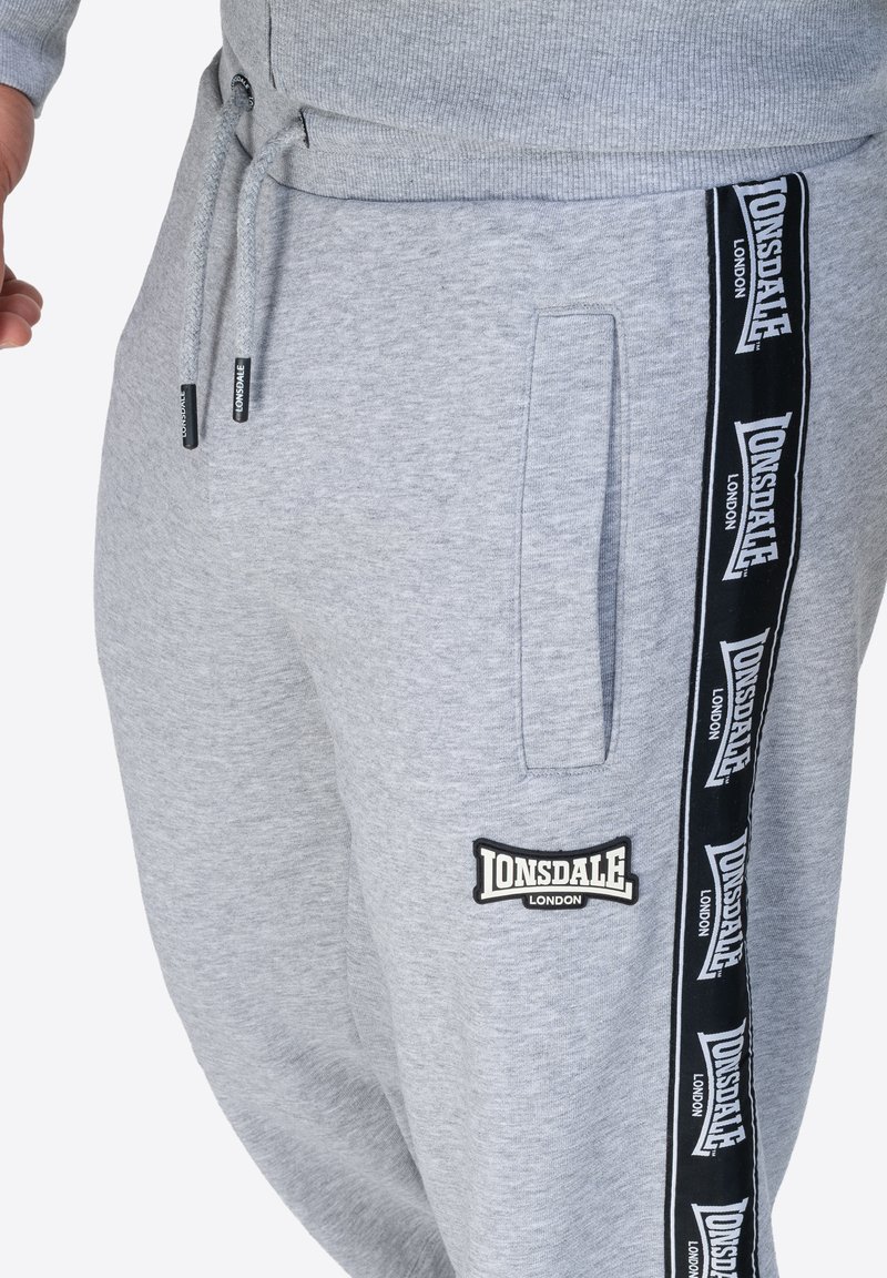 Koko Noko regular fit joggingbroek donkergroen Koko Noko regular fit joggingbroek donkergroen