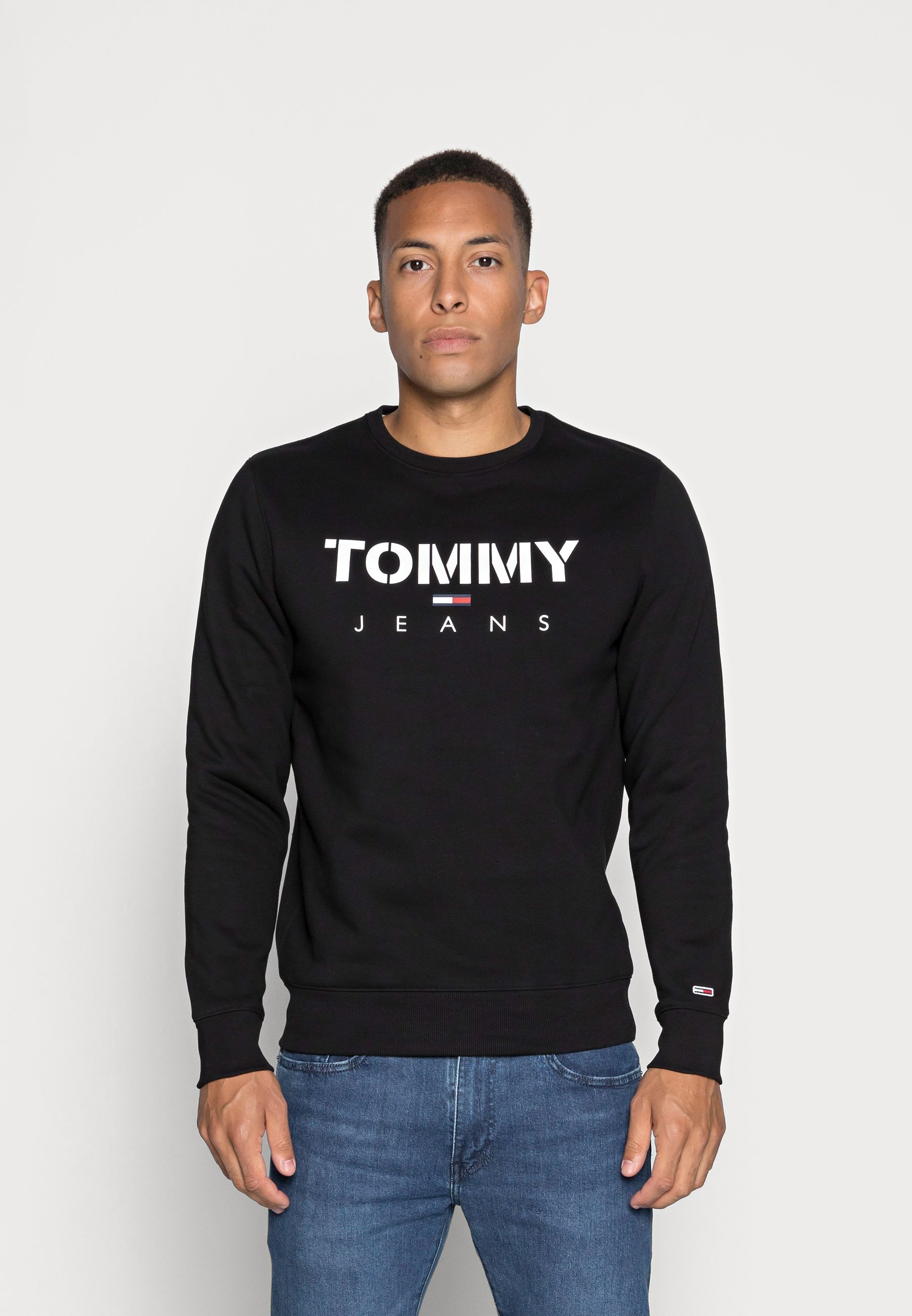 Tommy Jeans NOVEL LOGO CREW 