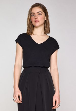 Maison 123 ASTRID - T-Shirt basic - noir