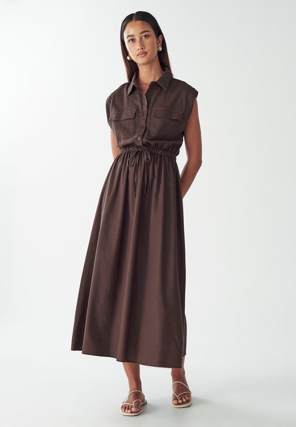 SEZ  - Blusenkleid - chocolate