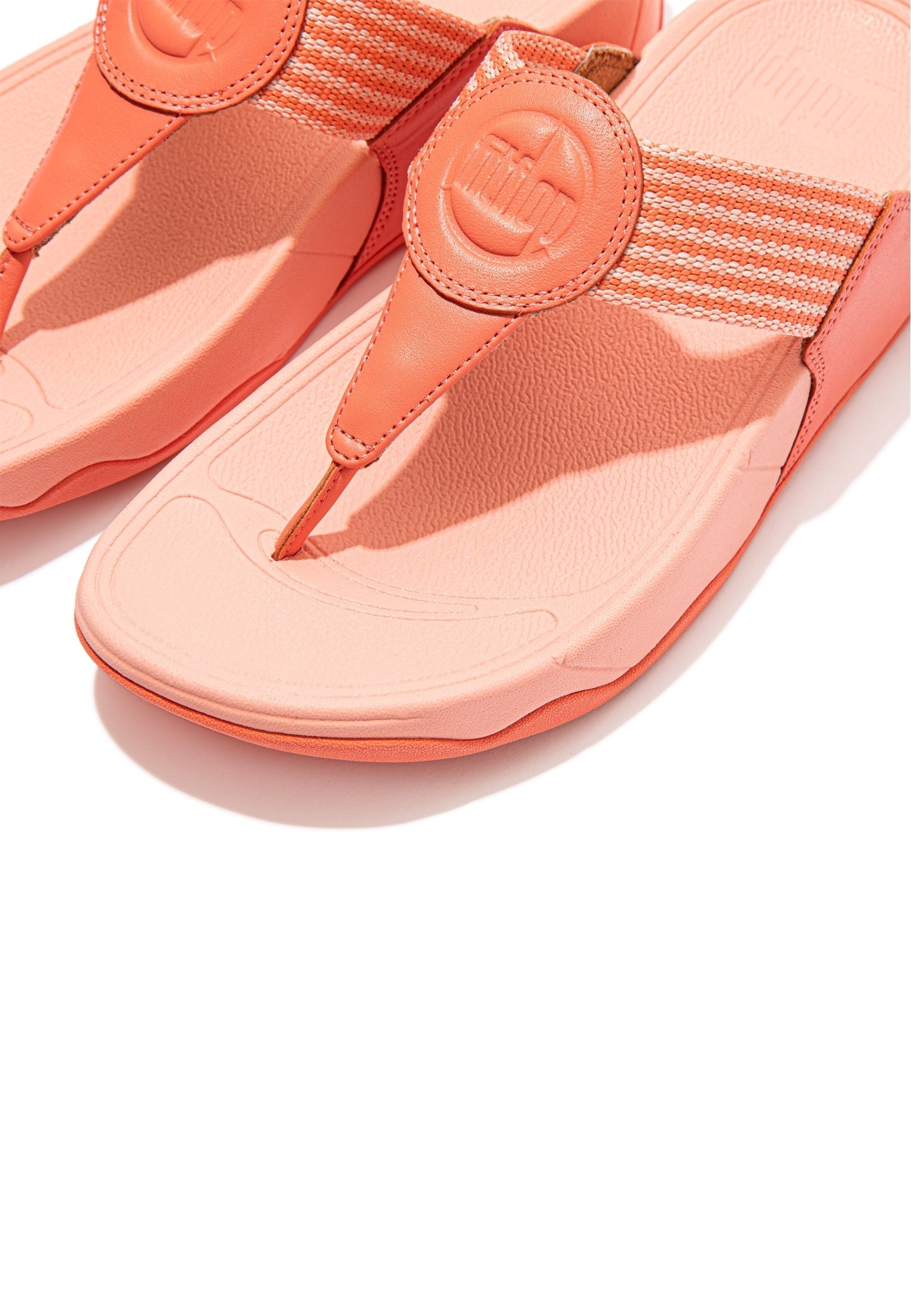 FitFlop WALKSTAR WIDE FIT - MULTI-TONE WEBBING - T-bar sandals - sunshine  coral/pink - Zalando