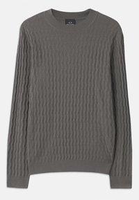 - Sweter