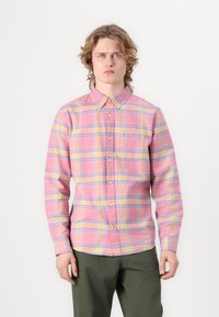 GAP STANDARD  - Ing - pink madras