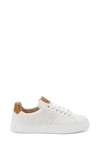 WITH PERFORATED LOGO - Sneakers basse - whitecognac