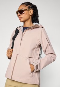 Salomon OUTERPATH PRO  - Sadetakki - etherea