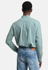 GANT CLASSIC - Hemd - deep forest green