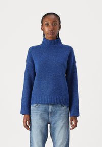 Vero Moda VMMADDIE HIGHNECK PULLOVER  - Pulover - surf the web