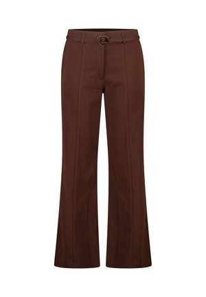 Pantalon marron taille haute avec ceinture et jambes droites, présentant des plis avant et des poches latérales sur fond blanc.