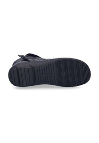 Josef Seibel CHARLOTTE - Botines bajos - black black