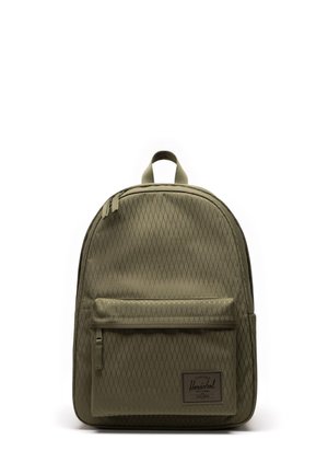 Sac à dos Herschel vert olive avec motif losanges, poche zippée à l'avant, poignée supérieure et écusson logo sur la poche avant inférieure.