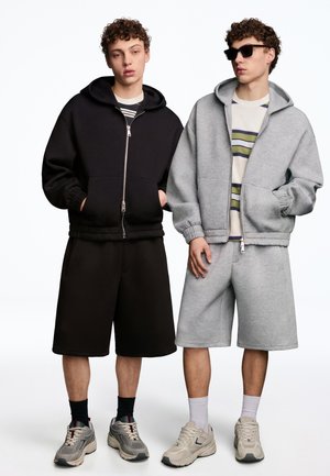 Bershka PACK 2X OVERSIZE - BERMUDA  - Spodnji deli trenirk - grey/black