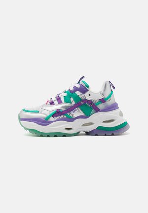 TRIPLET HOLLOW - Sneakers low - silver/green/purple