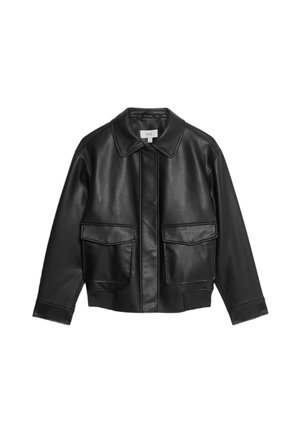 Marks & Spencer RELAXED FIT - Chaqueta de cuero sintético - black