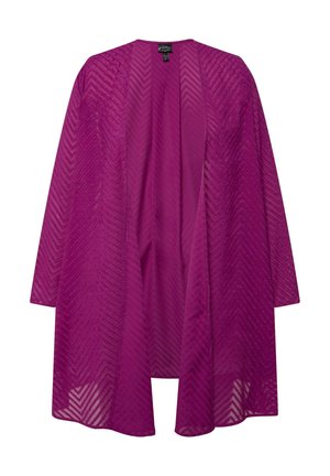 Průsvitný fialový kimono s texturovaným cik-cak vzorem, otevřeným předním dílem a dlouhými rukávy. Lehká látka volně splývá.