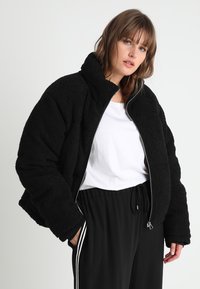 Urban Classics - LADIES BOXY SHERPA PUFFER JACKET - Winterjacke - black Thumbnail-Bild 1