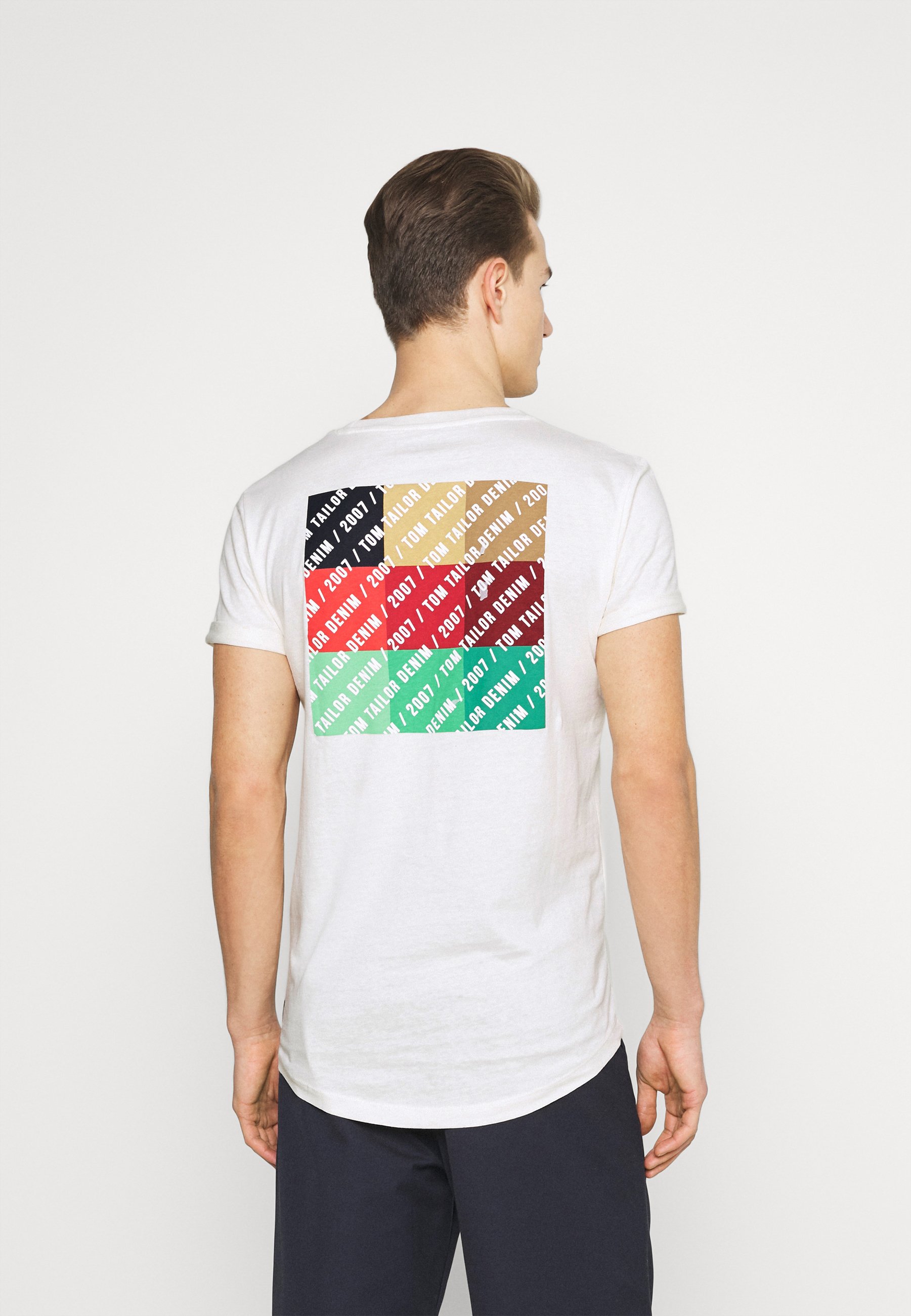 Men Print T-shirt Men Print T-shirt