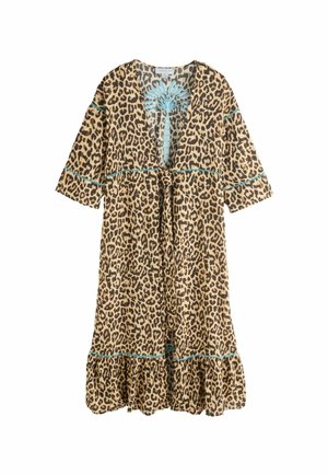 Šaty s leopardím vzorom, modrým vyšívaným palmovým stromom na hrudi, 3/4 rukávmi, predným viazaním a volánikovým lemom.