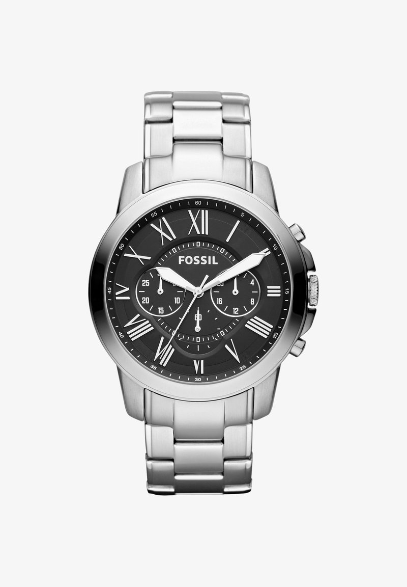 Men's Fossil rustfritt stålklokke med svart urskive, romertall, tre undermålere og sølvfarget lenkearmbånd, som viser 1:51:32.