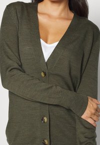 GAP Kofta - olive