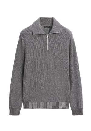 Pull en tricot gris avec demi-zip et col, présentant une texture côtelée et des poignets et un ourlet en côte contrastante.