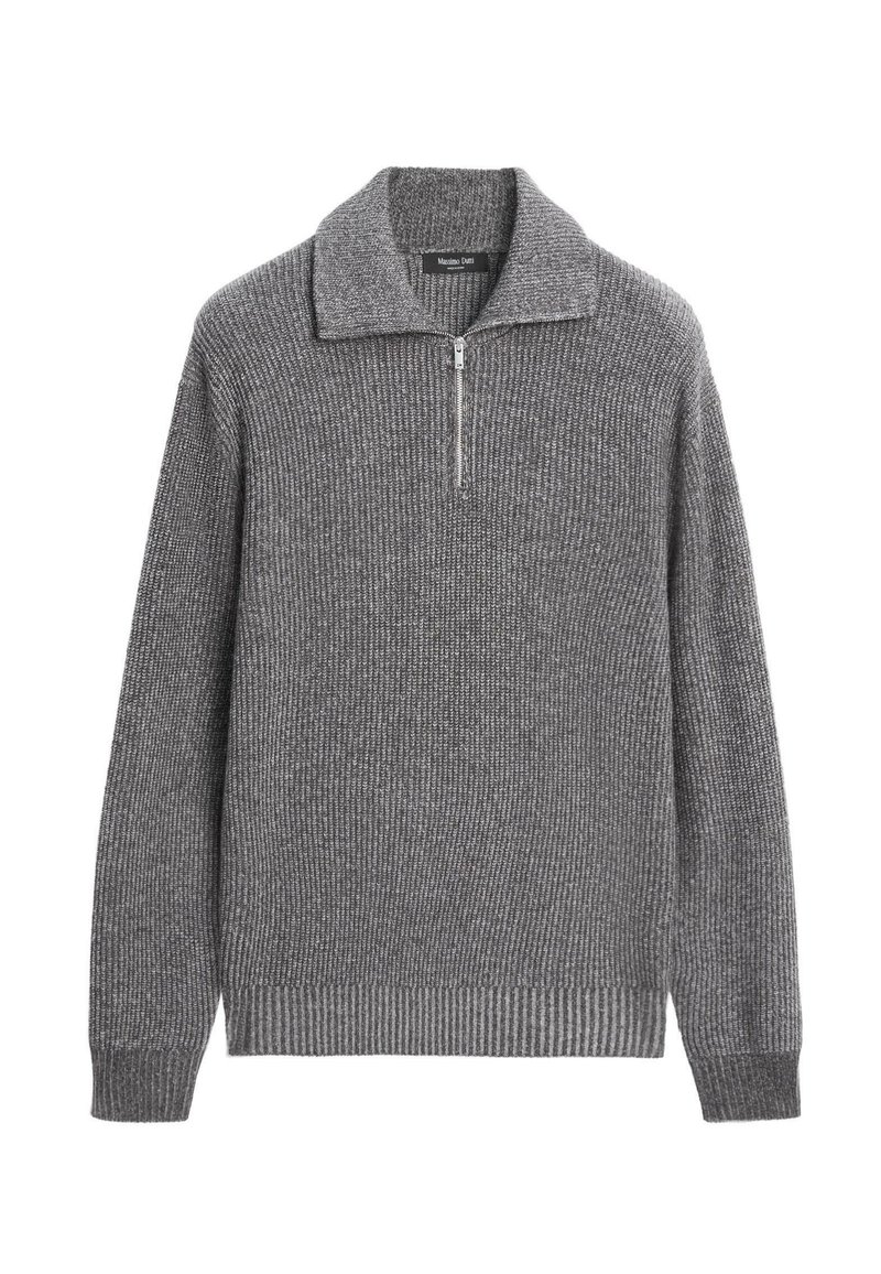Pull en tricot gris avec demi-zip et col, présentant une texture côtelée et des poignets et un ourlet en côte contrastante.