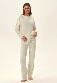 JADE - Nachtwäsche Set - Cream
