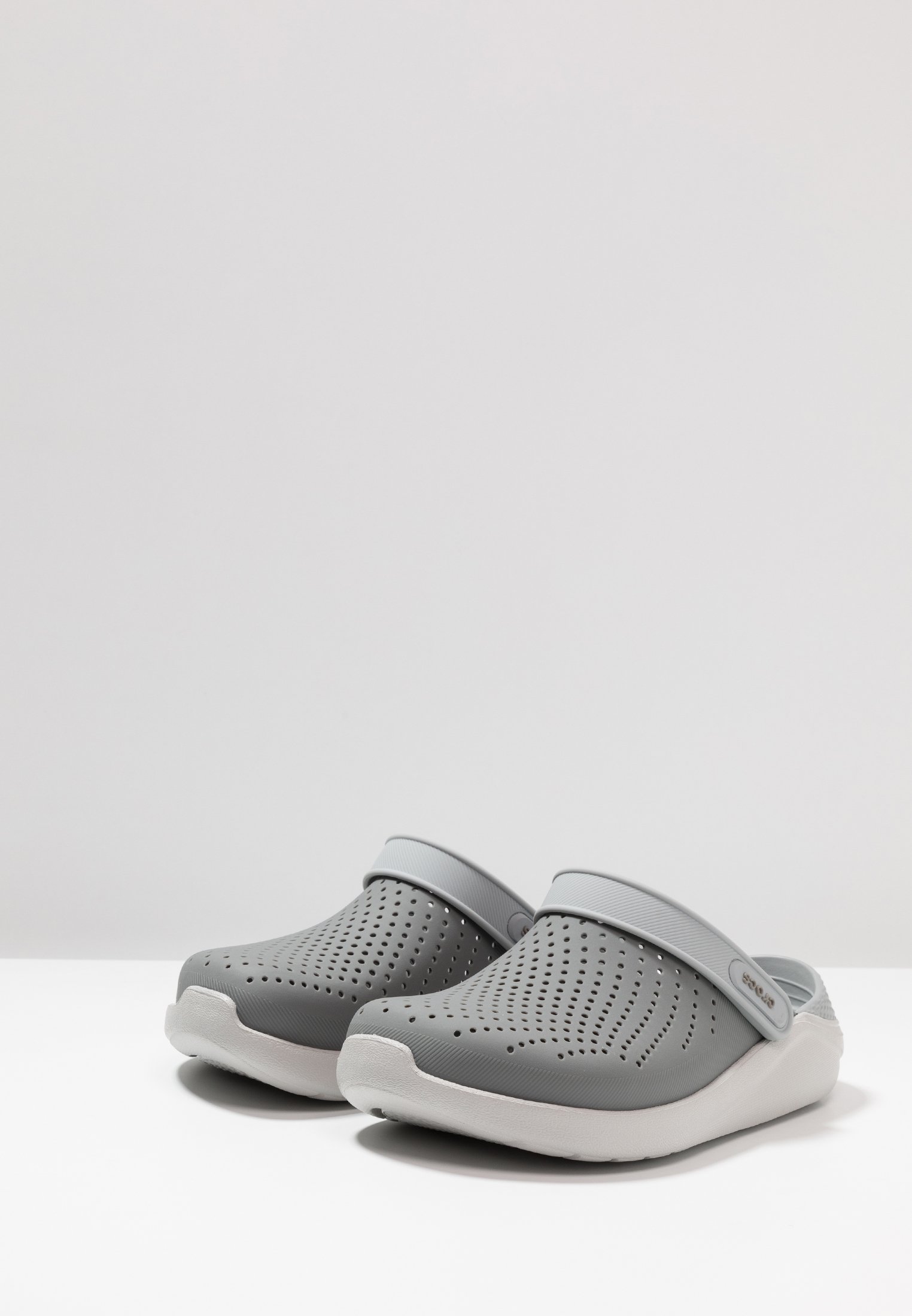 boston clogs womens