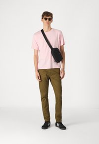 G-STAR Chinos tipa bikses - dark olive