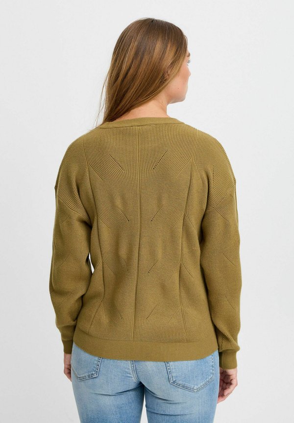 IHBoston - Jumper - lizard2