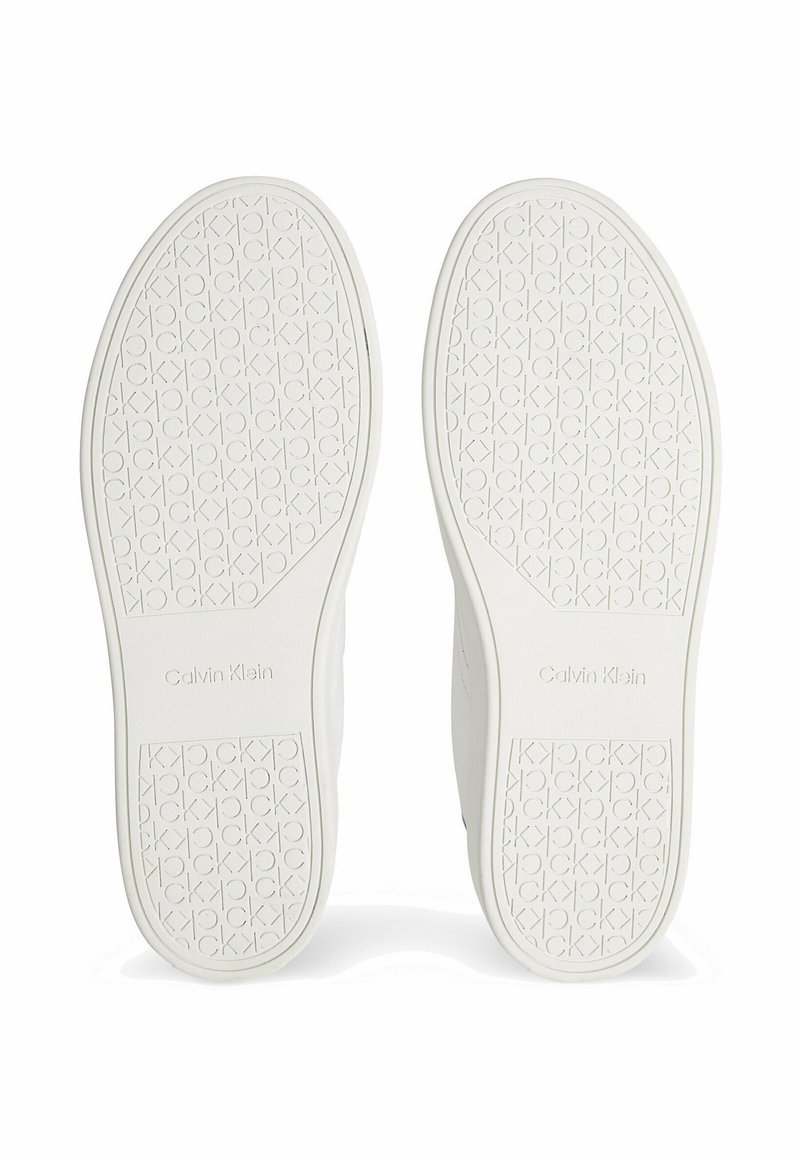 Herren Slipper | Calvin Klein Sneaker low triple white/weiß - HB91072 Herren Slipper | Calvin Klein Sneaker low triple white/weiß - HB91072