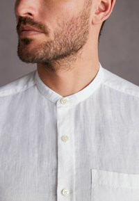 Next SIGNATURE SHORT SLEEVE  - Košeľa - white