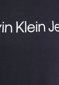 Calvin Klein Jeans CORE INSTITUTIONAL LOGO SLIM TEE - Majica kratkih rukava s printom - night sky