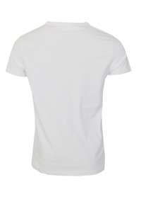 Hvid kortærmet t-shirt lavet af bomuld. Har en rund halsudskæring og en glat overflade uden synlige mønstre eller accenter.