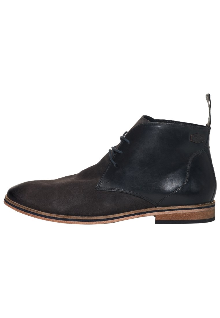 superdry trenton sleek chukka