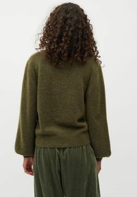 mbyM MOLENDA - Vesta na kopčanje - green leaf