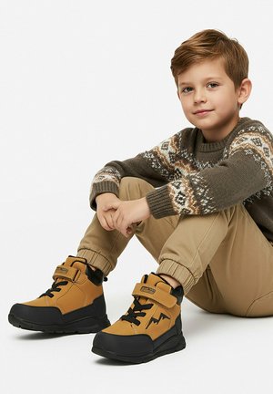 Sprandi, SPRANDI BOOTS BOY BROWN CEO-AVO-2970-001 - Snowboots  - brown