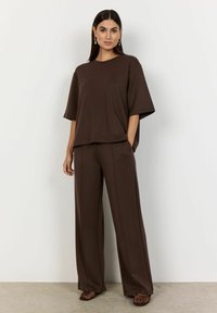 Soyaconcept SC-BANU 231 - Camiseta básica - hot fudge